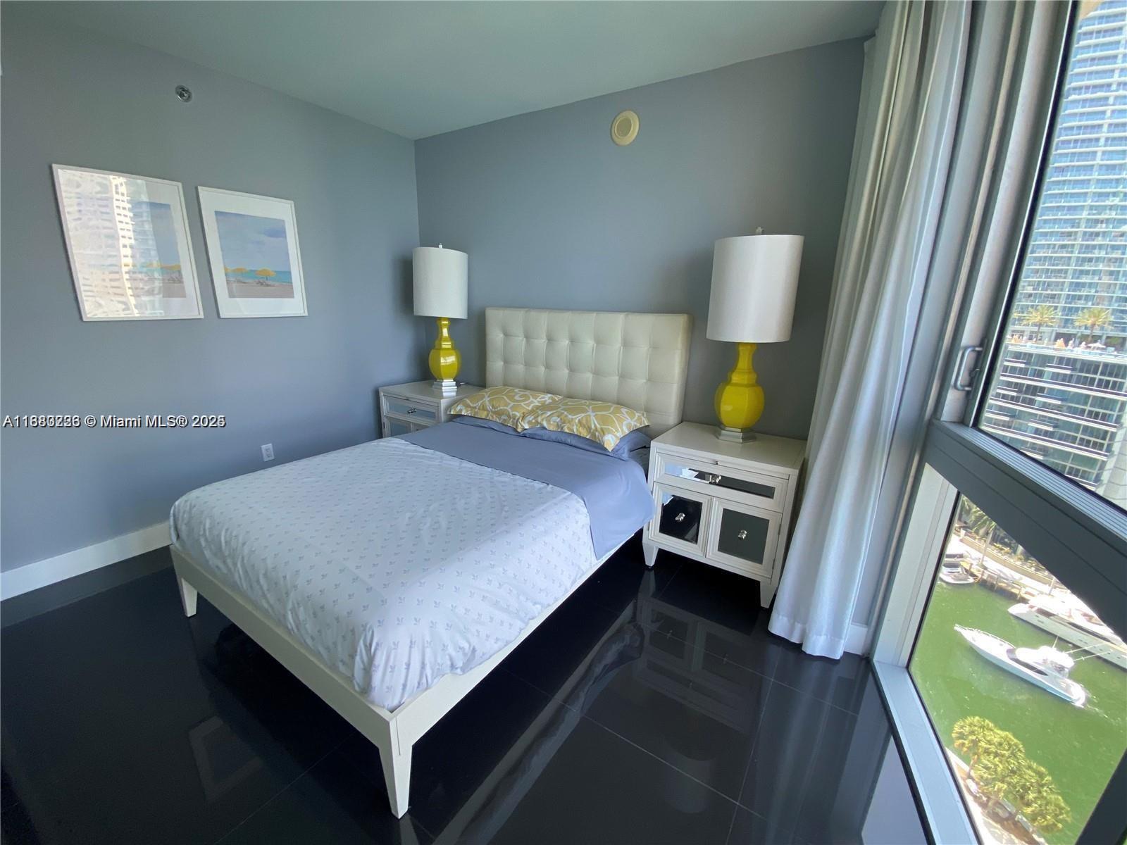465 Brickell Ave #1801, Miami FL 33131