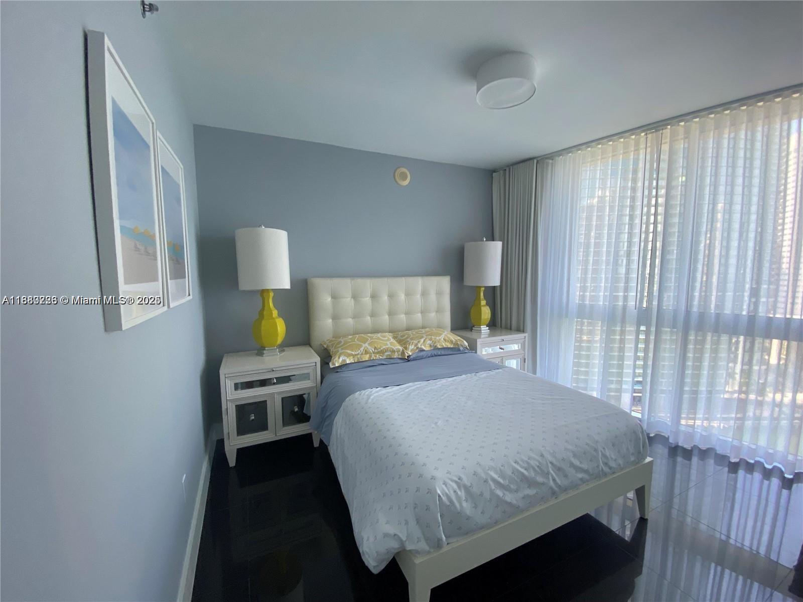 465 Brickell Ave #1801, Miami FL 33131