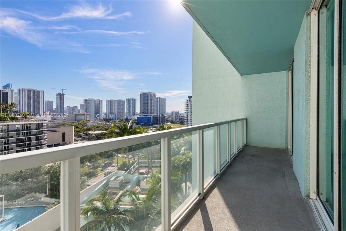 1900 N Bayshore Dr #1509, Miami FL 33132