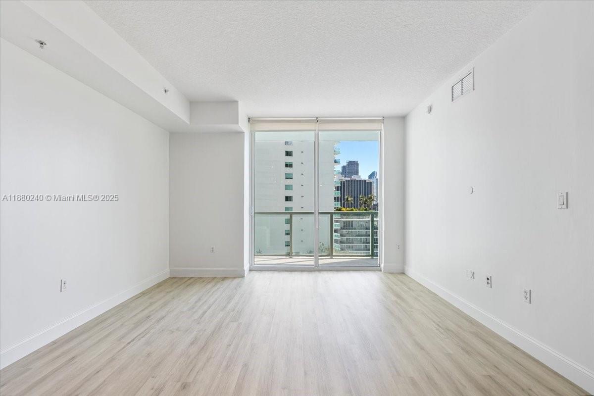 1900 N Bayshore Dr #1509, Miami FL 33132