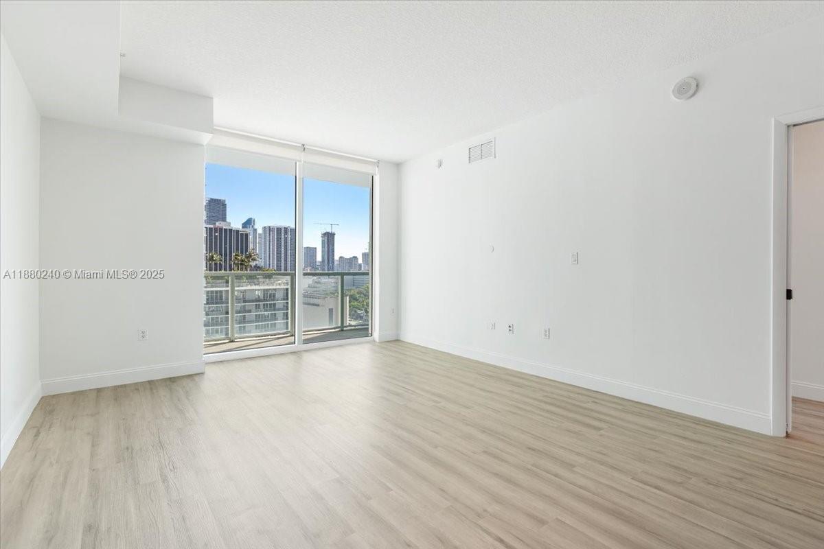 1900 N Bayshore Dr #1509, Miami FL 33132