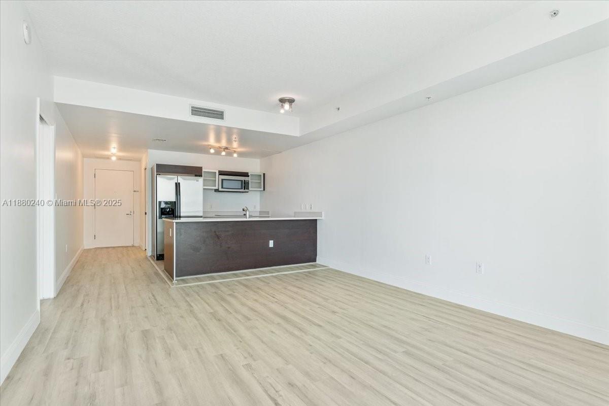 1900 N Bayshore Dr #1509, Miami FL 33132