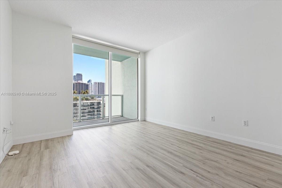 1900 N Bayshore Dr #1509, Miami FL 33132