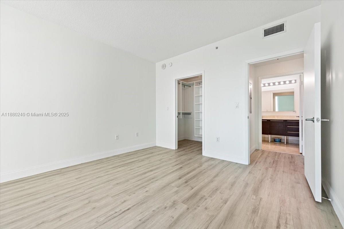 1900 N Bayshore Dr #1509, Miami FL 33132