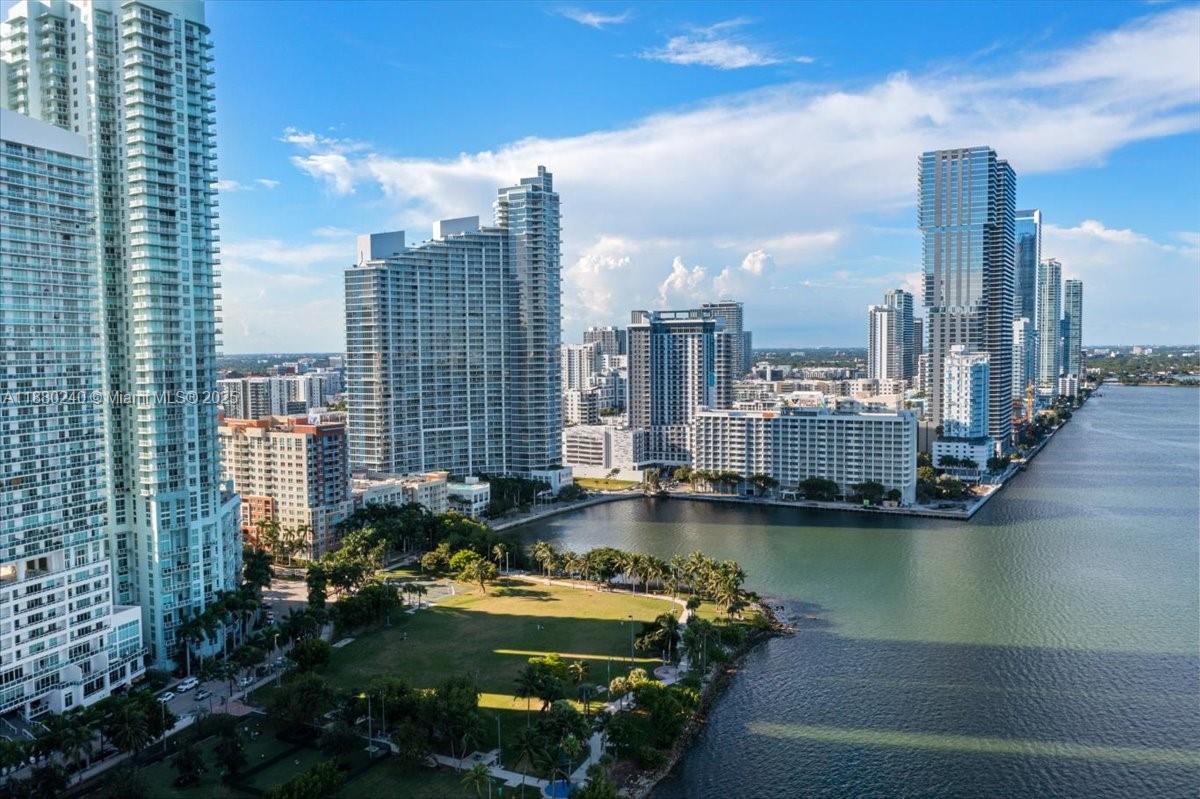 1900 N Bayshore Dr #1509, Miami FL 33132