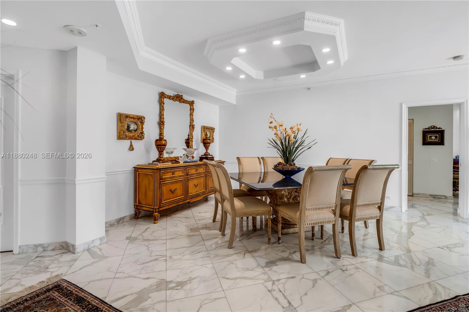 888 Brickell Key Dr #1807, Miami FL 33131