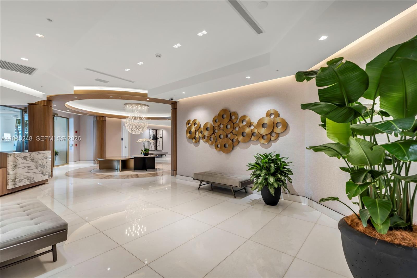 888 Brickell Key Dr #1807, Miami FL 33131