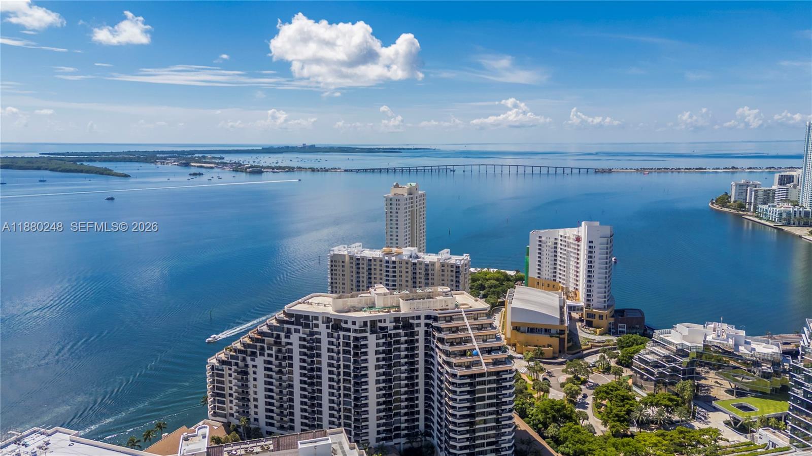 888 Brickell Key Dr #1807, Miami FL 33131