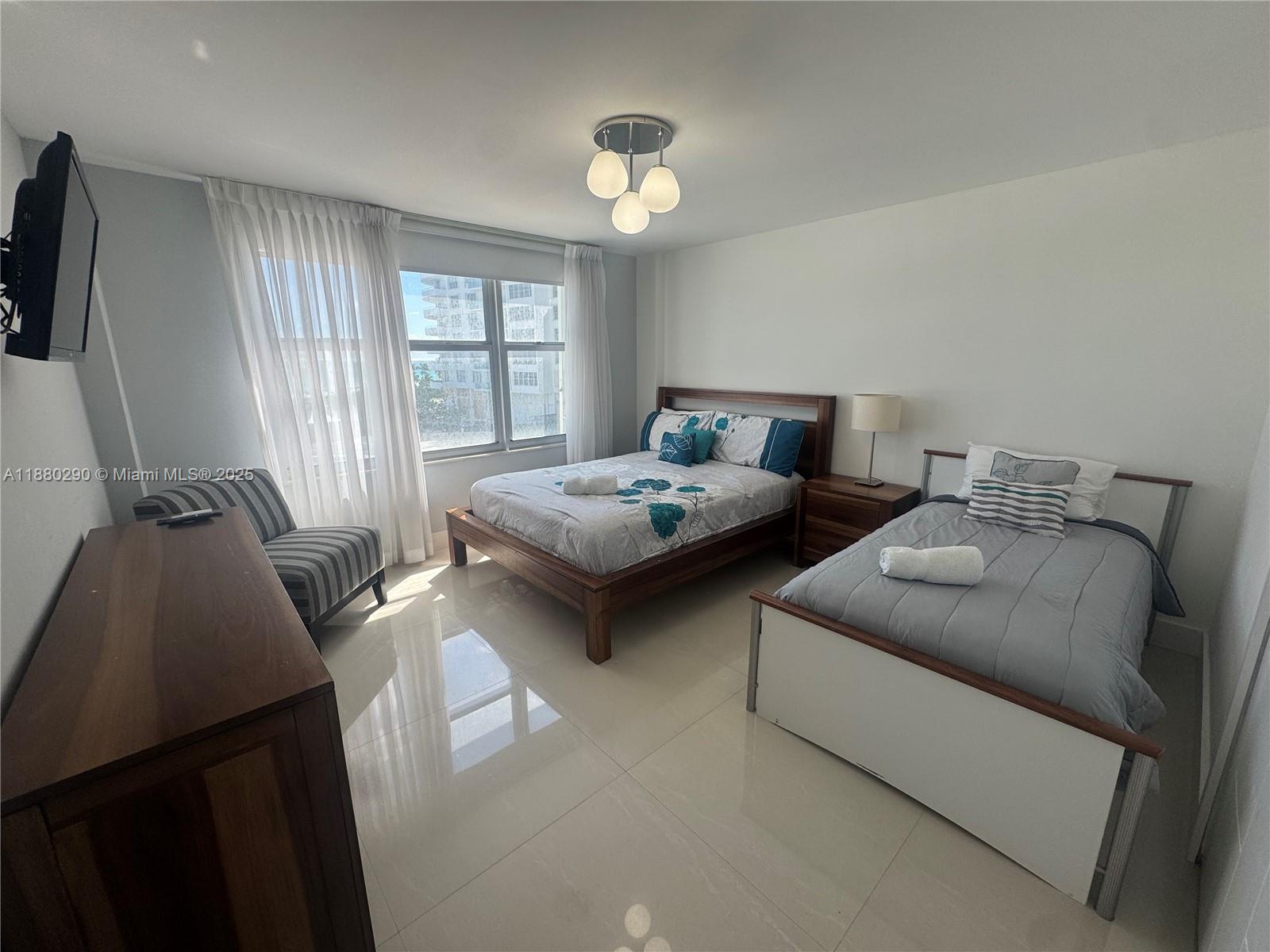 5161 Collins Ave #514, Miami Beach FL 33140