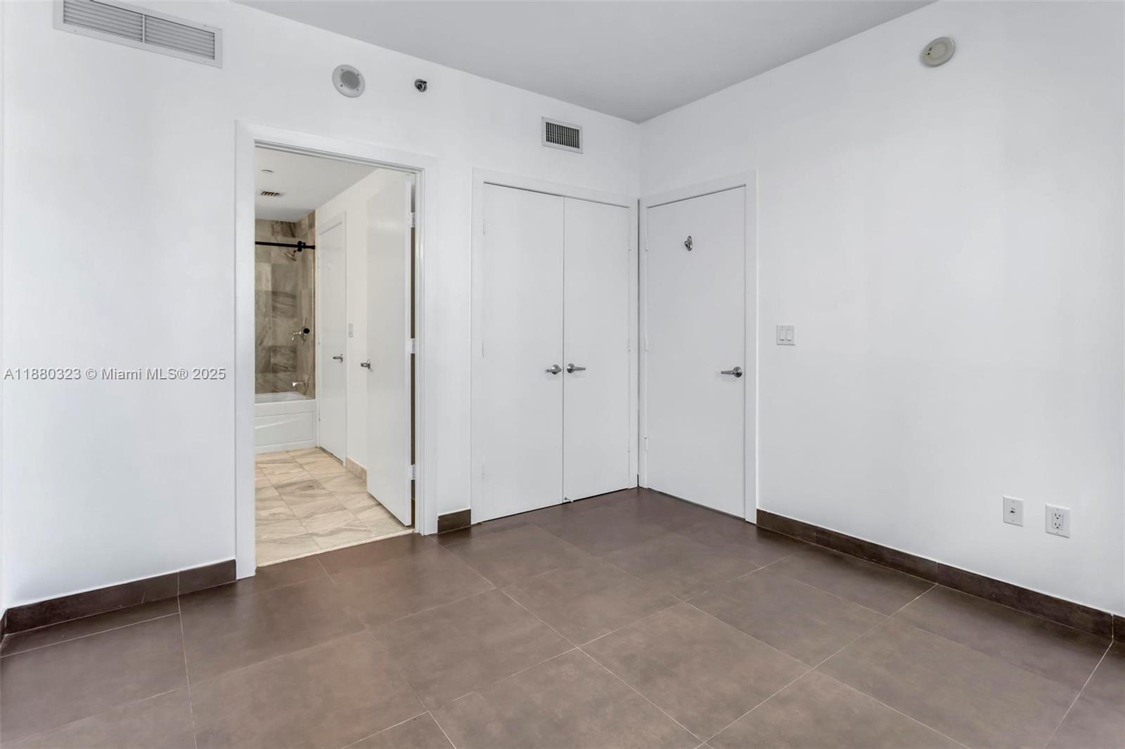 1050 Brickell Ave #1808, Miami FL 33131