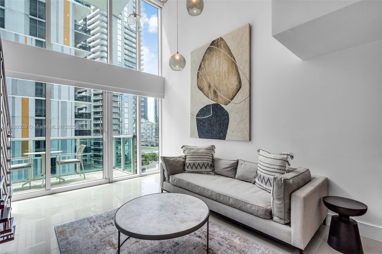 41 SE 5th St #1112, Miami FL 33131