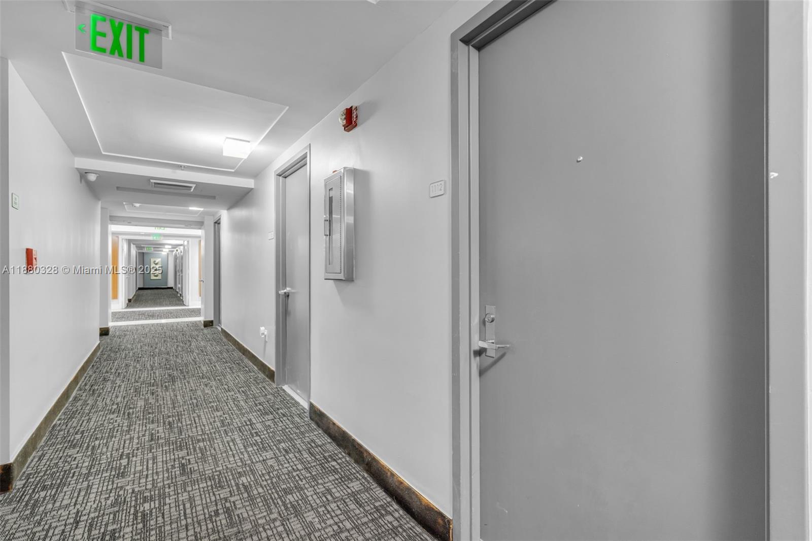 41 SE 5th St #1112, Miami FL 33131