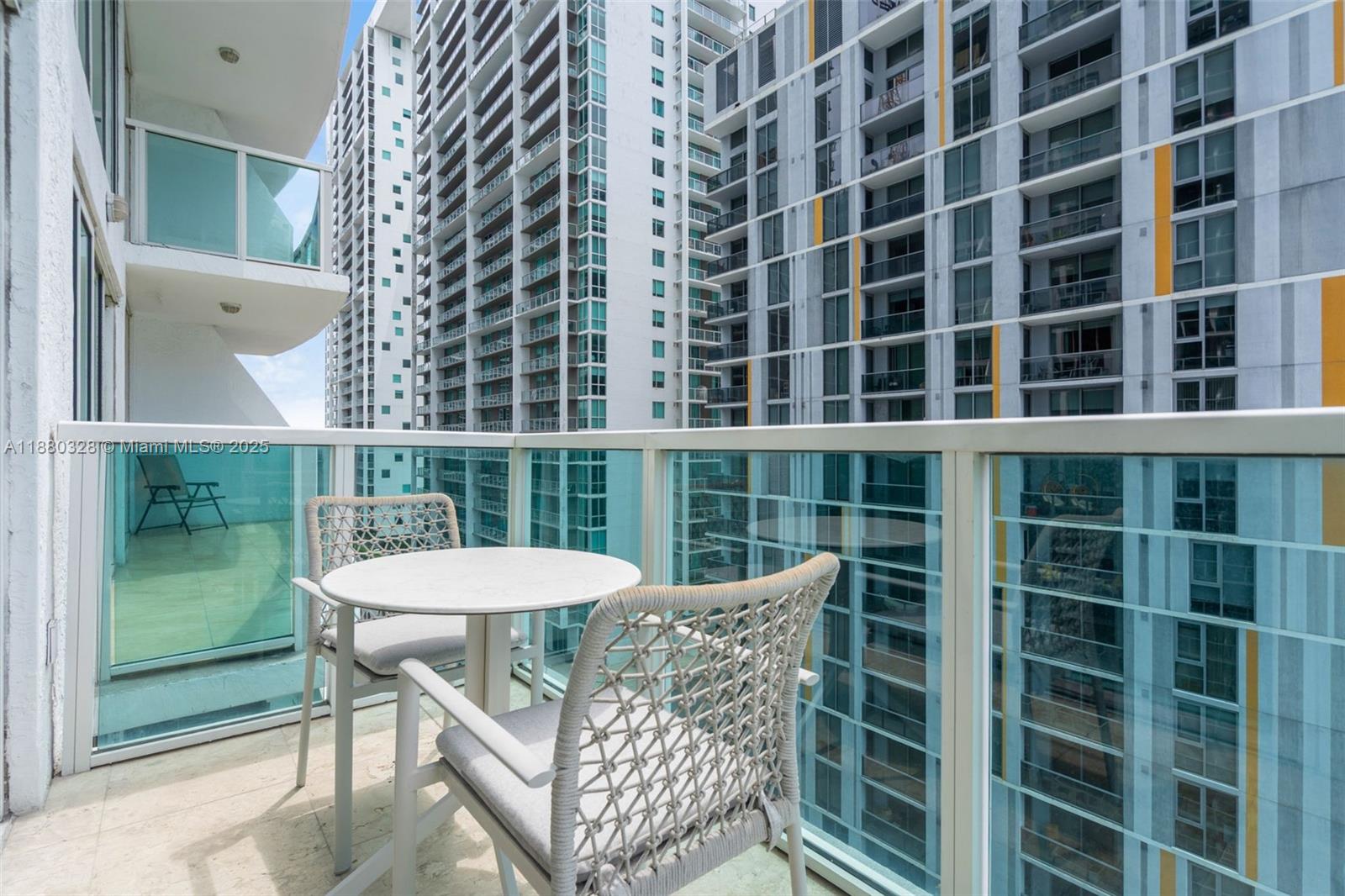 41 SE 5th St #1112, Miami FL 33131