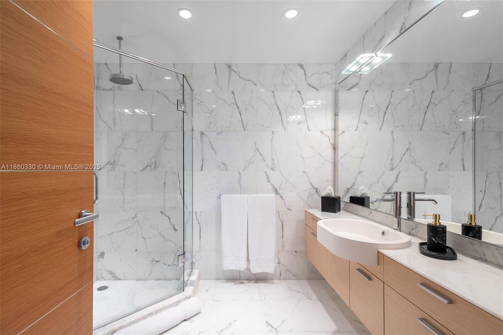 2627 S Bayshore Dr #3101, Miami FL 33133