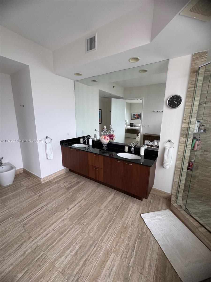 16001 Collins Ave #2304, Sunny Isles Beach FL 33160