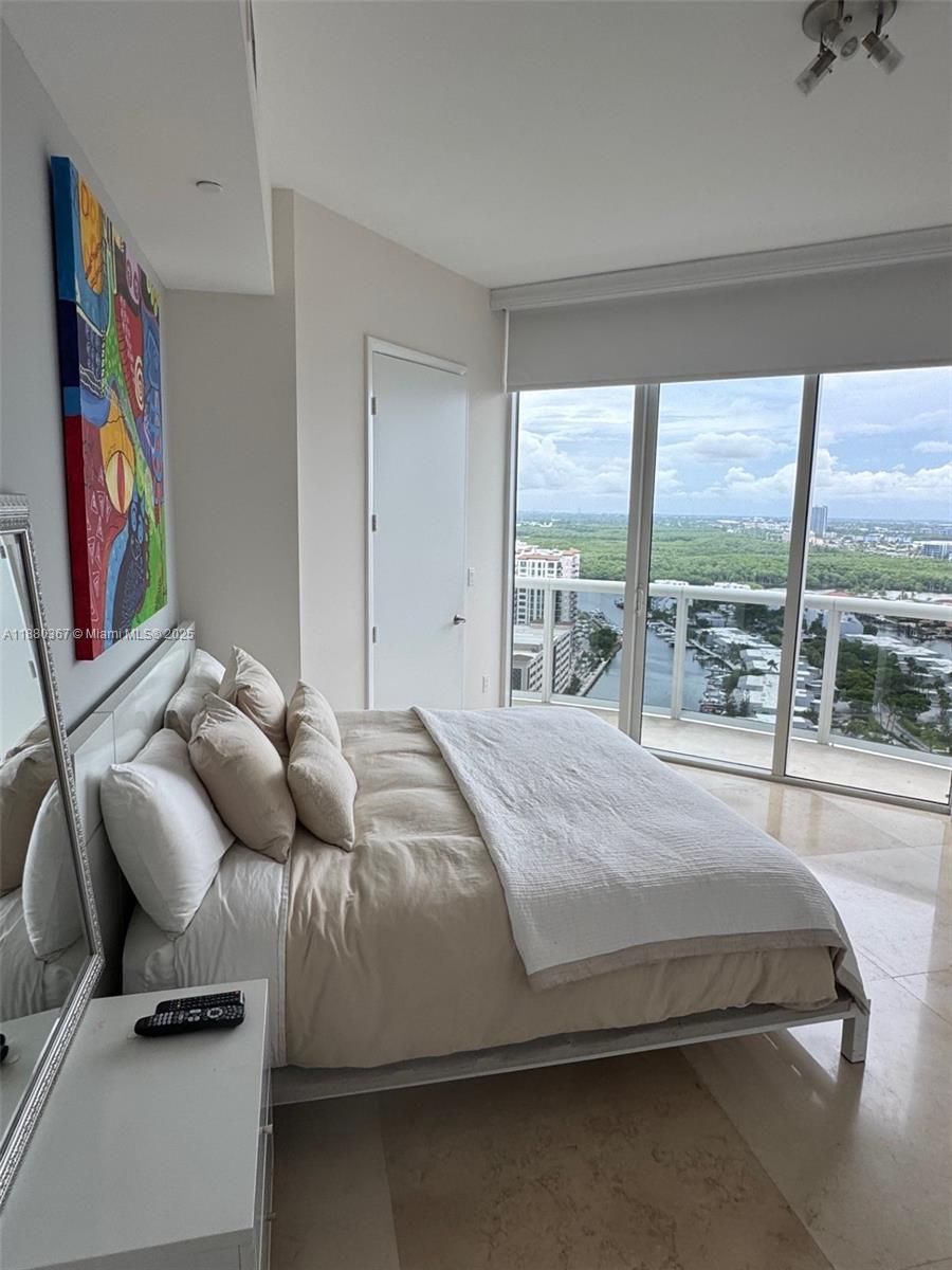 16001 Collins Ave #2304, Sunny Isles Beach FL 33160