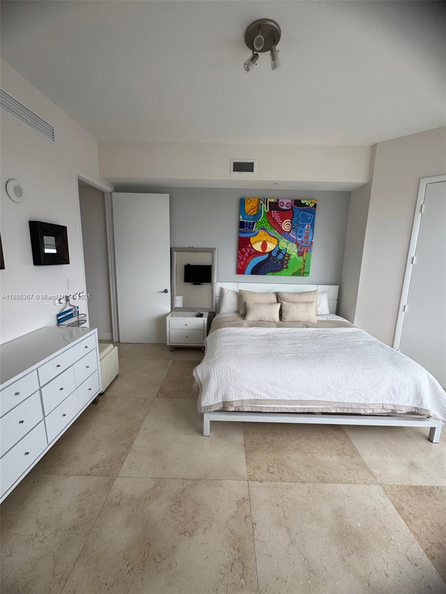 16001 Collins Ave #2304, Sunny Isles Beach FL 33160