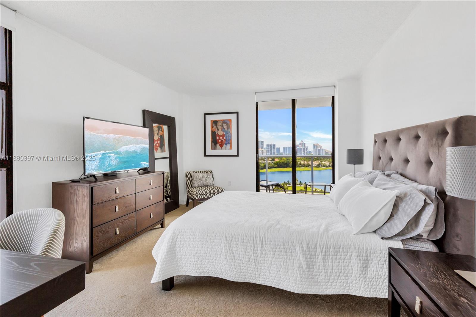 3701 N Country Club Dr #1604, Aventura FL 33180