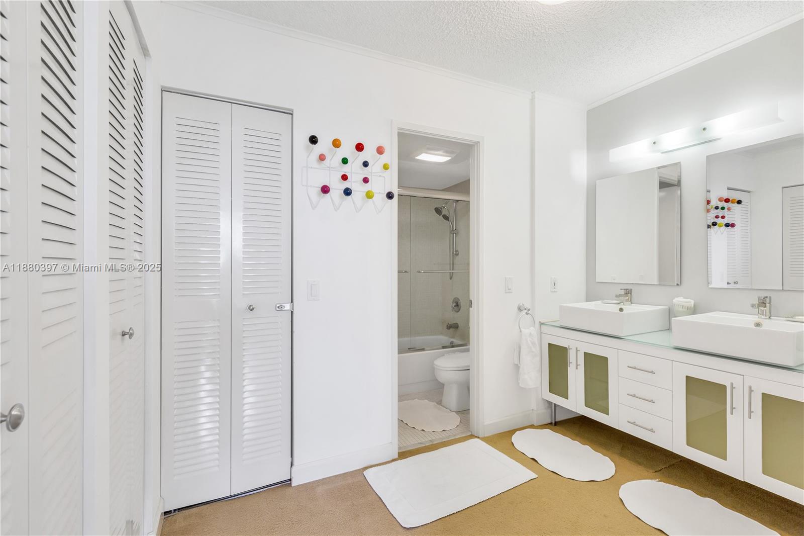 3701 N Country Club Dr #1604, Aventura FL 33180