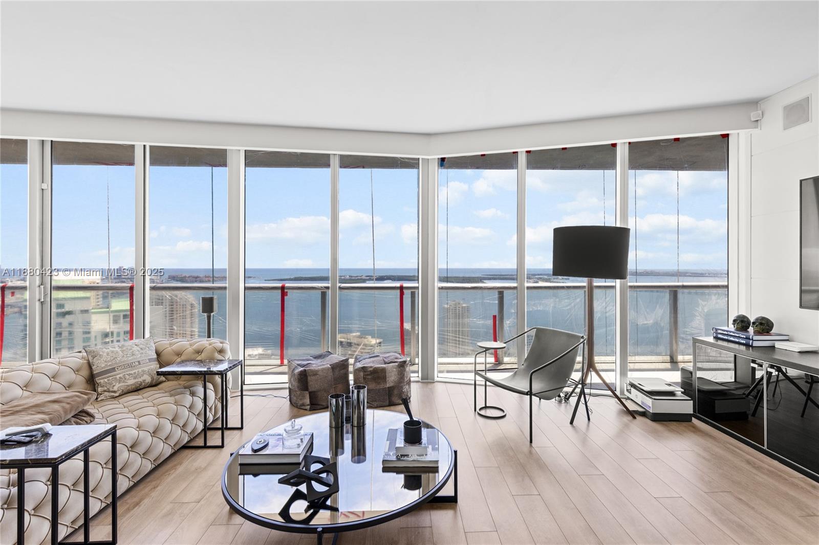 465 Brickell Ave #4901, Miami FL 33131