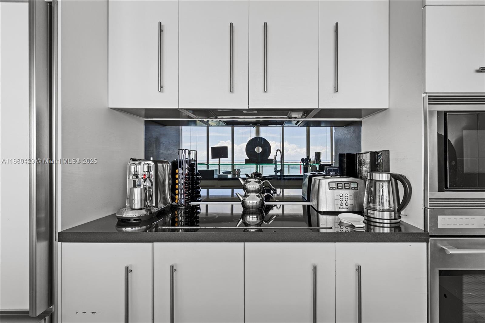 465 Brickell Ave #4901, Miami FL 33131