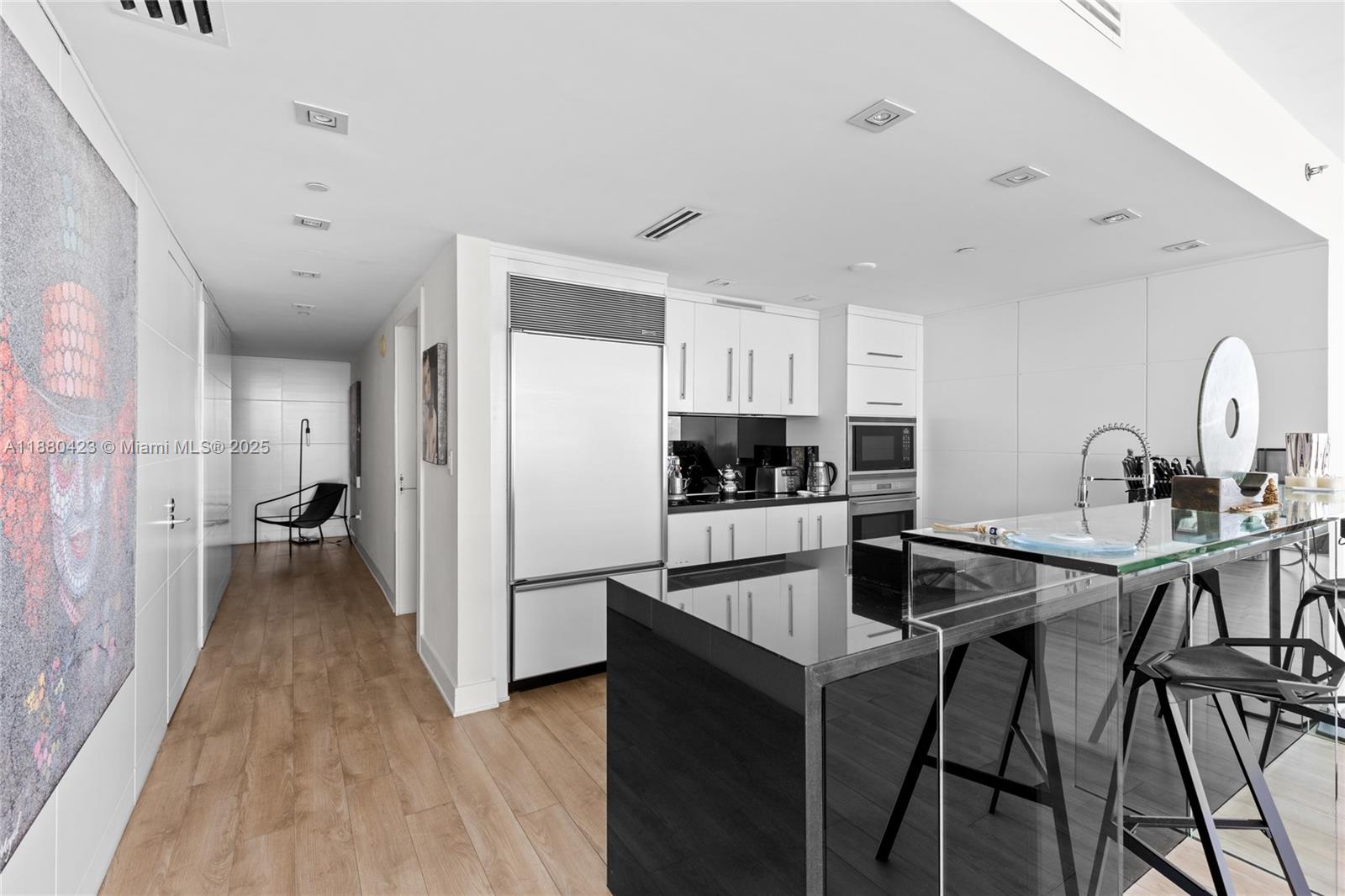 465 Brickell Ave #4901, Miami FL 33131