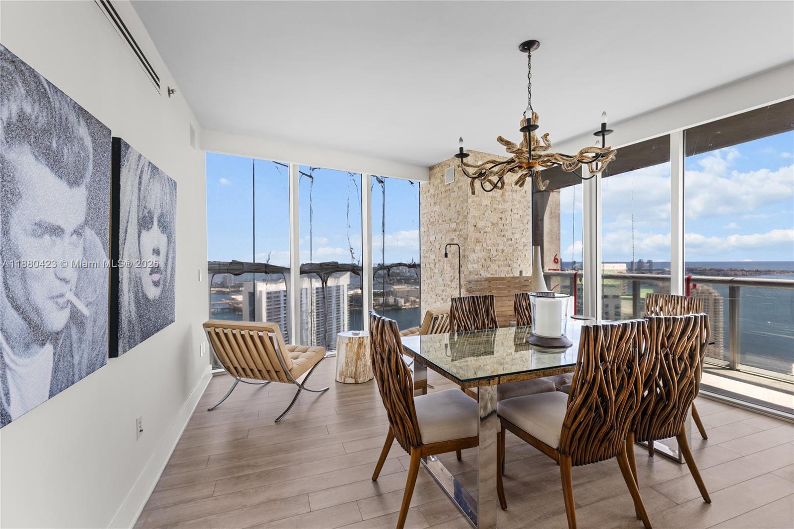 465 Brickell Ave #4901, Miami FL 33131