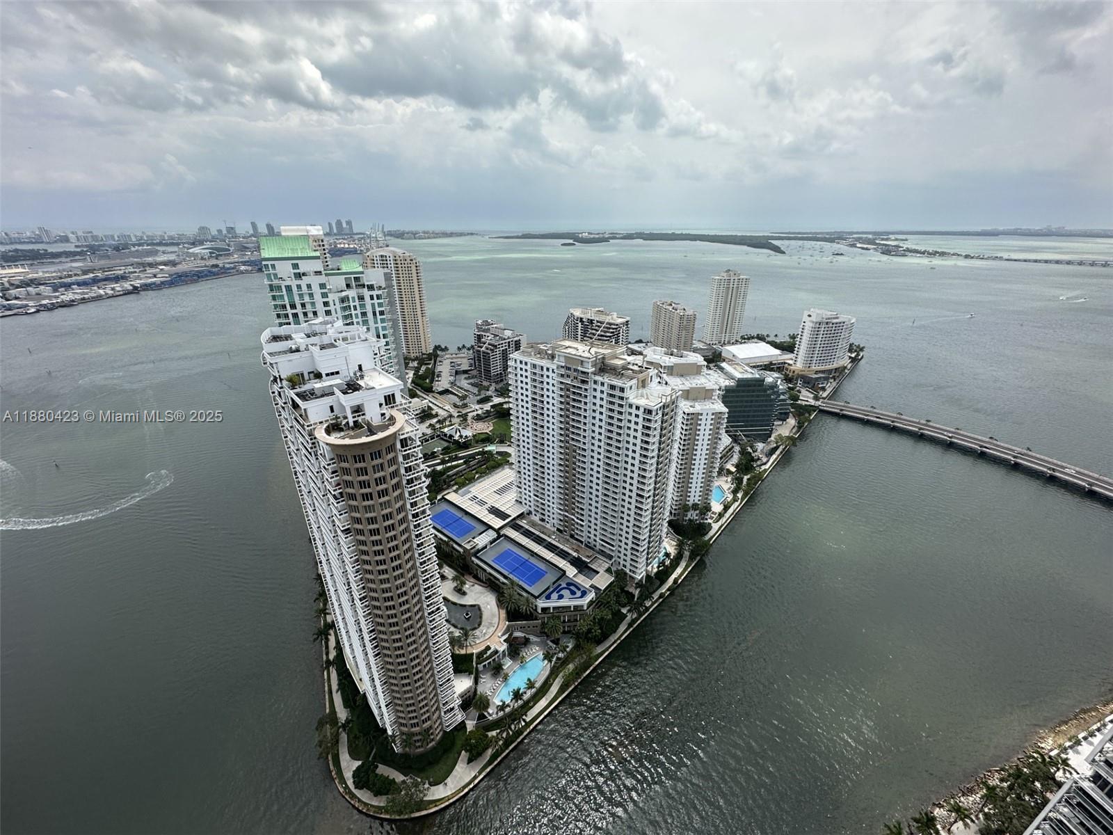 465 Brickell Ave #4901, Miami FL 33131