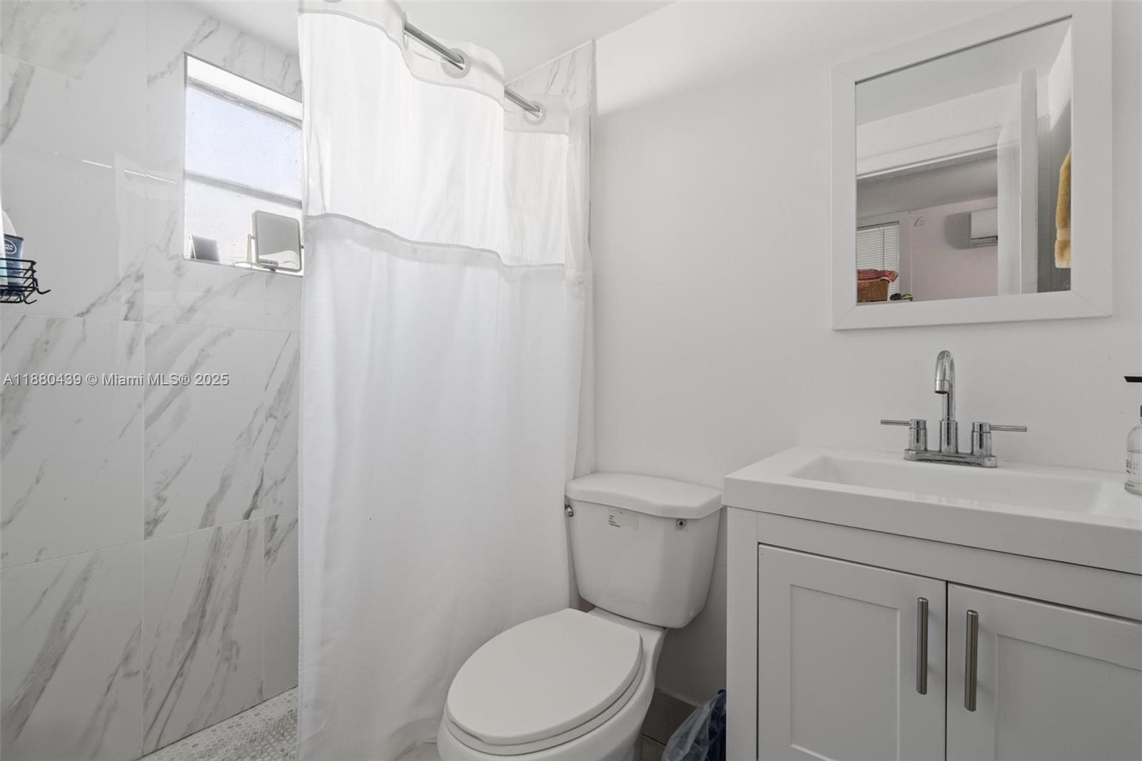 2453 SW 17th St #2, Miami FL 33145