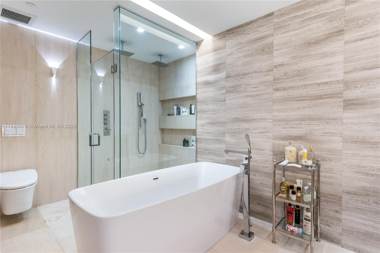 2514 Fisher Island Dr #6104, Miami Beach FL 33109