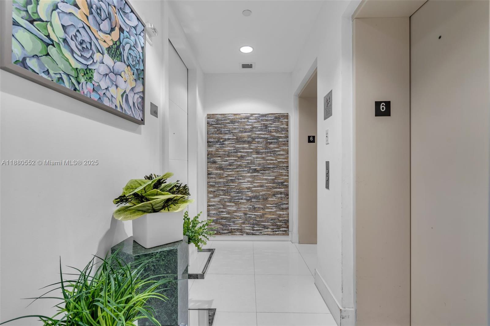 15901 Collins Ave #606, Sunny Isles Beach FL 33160