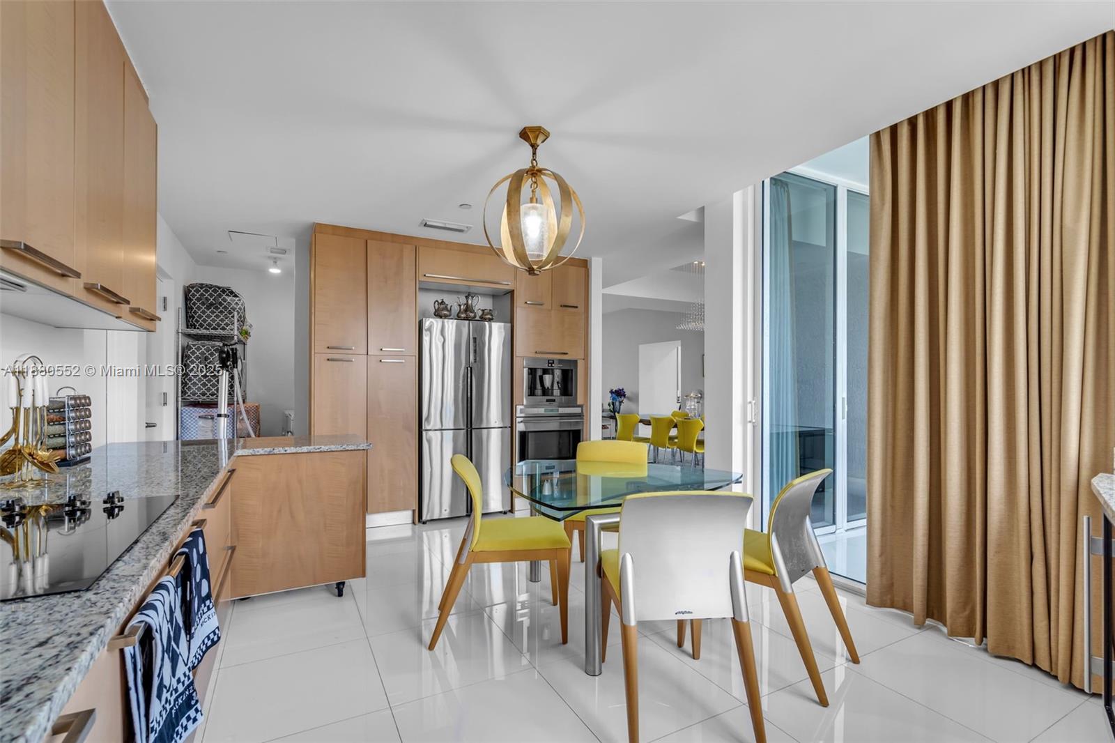 15901 Collins Ave #606, Sunny Isles Beach FL 33160