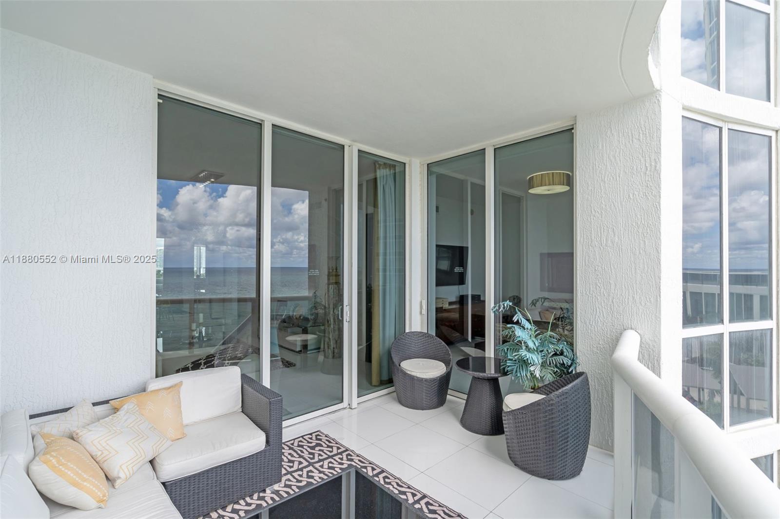 15901 Collins Ave #606, Sunny Isles Beach FL 33160