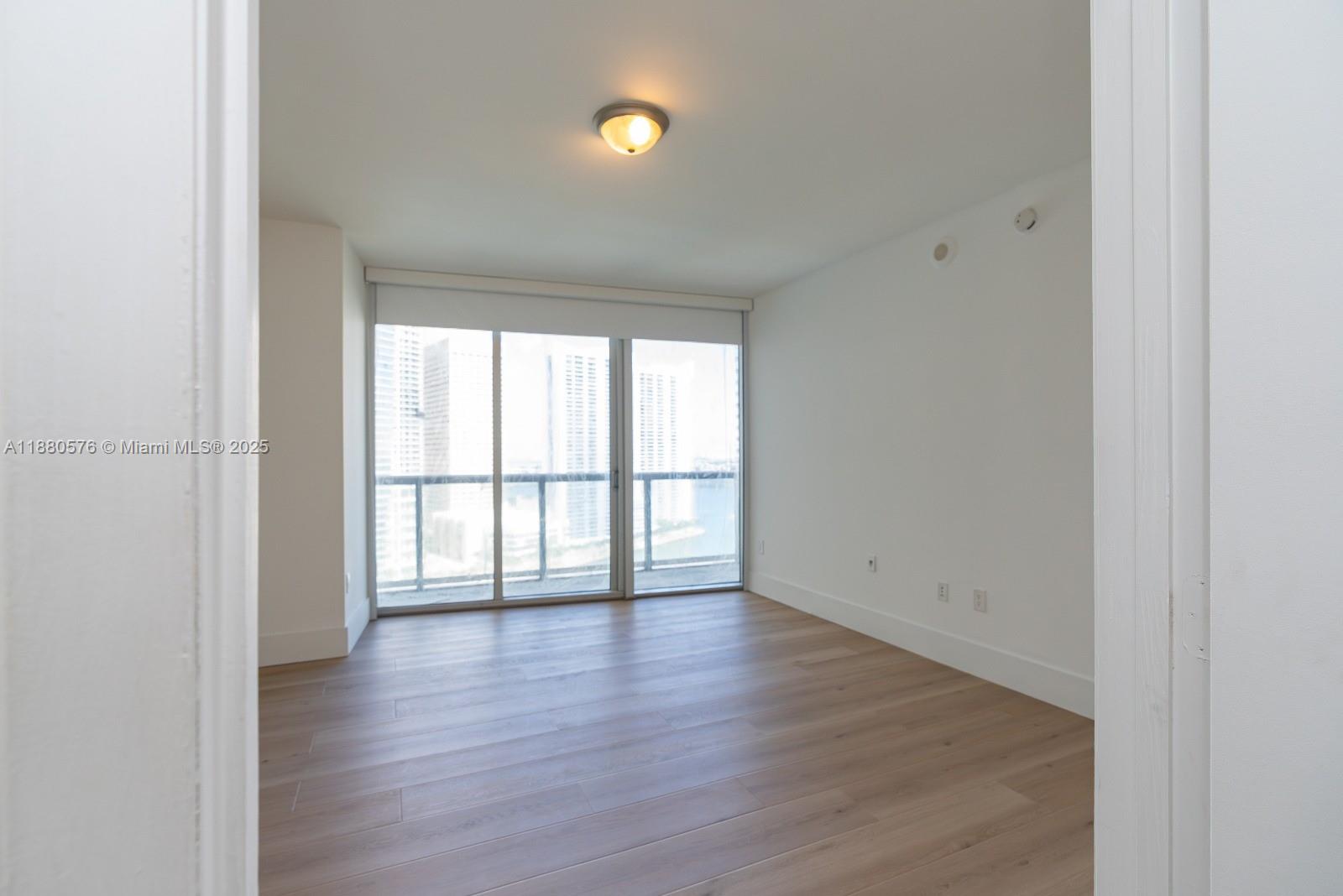 495 Brickell Ave #2102, Miami FL 33131