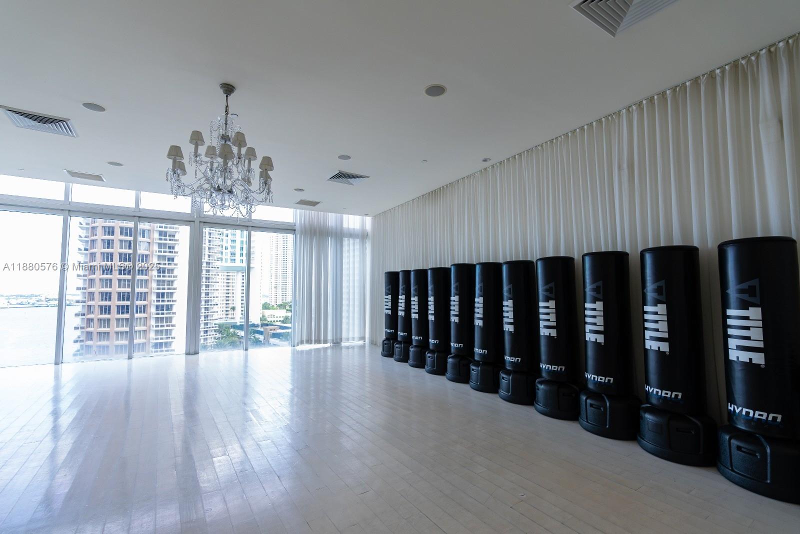 495 Brickell Ave #2102, Miami FL 33131