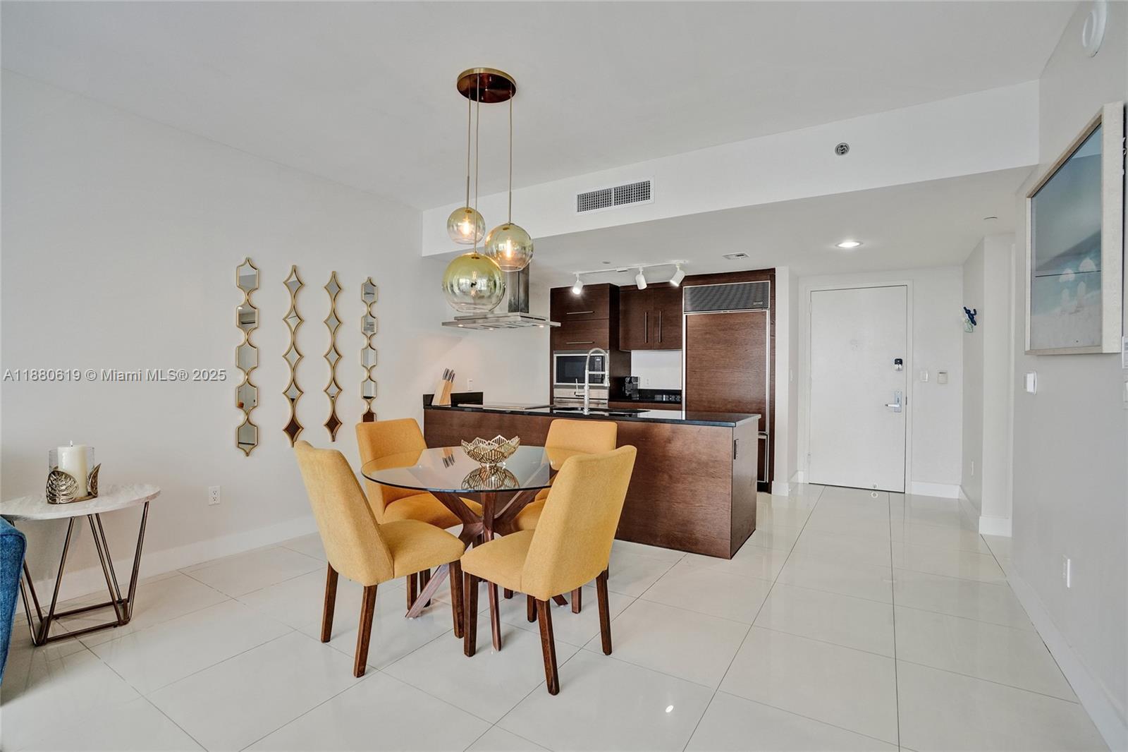 485 Brickell Ave #4207, Miami FL 33131