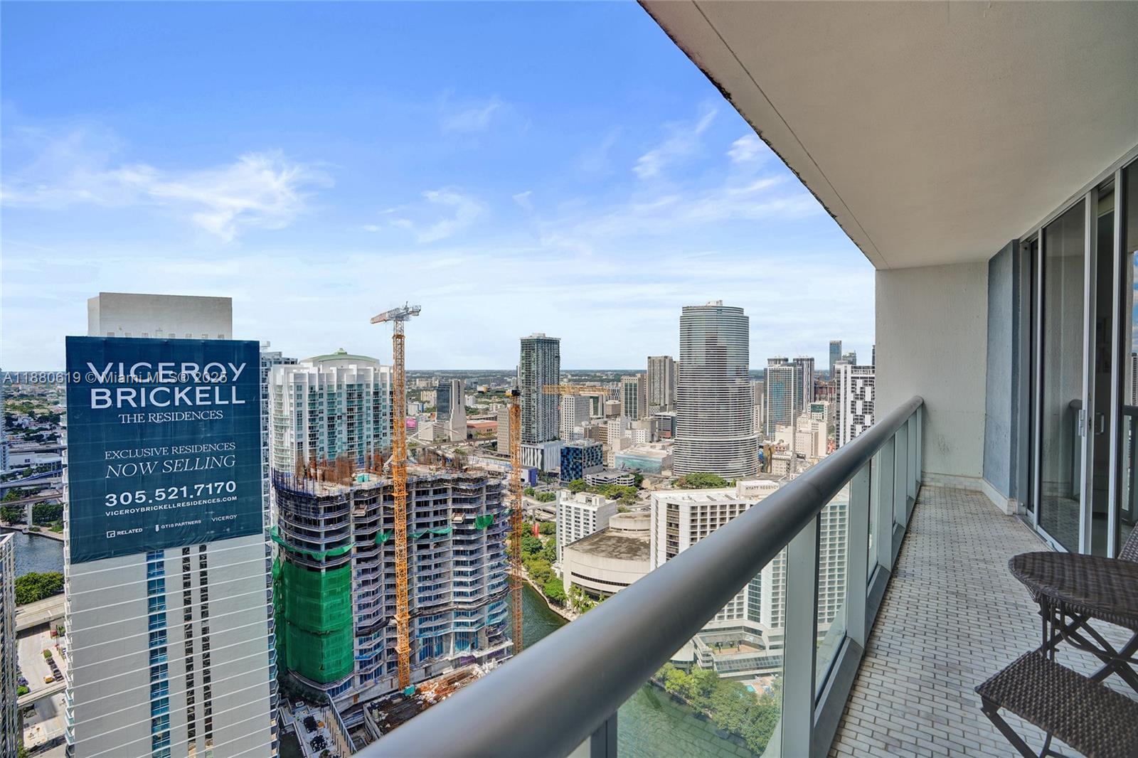 485 Brickell Ave #4207, Miami FL 33131