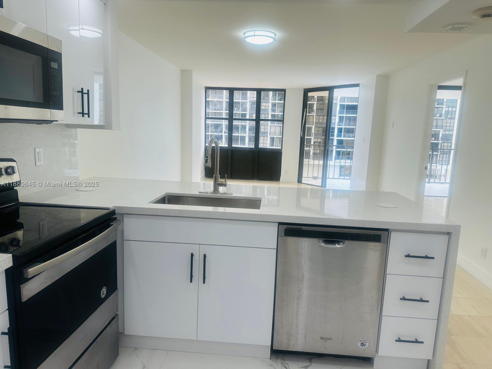 1915 Brickell Ave #604, Miami FL 33129