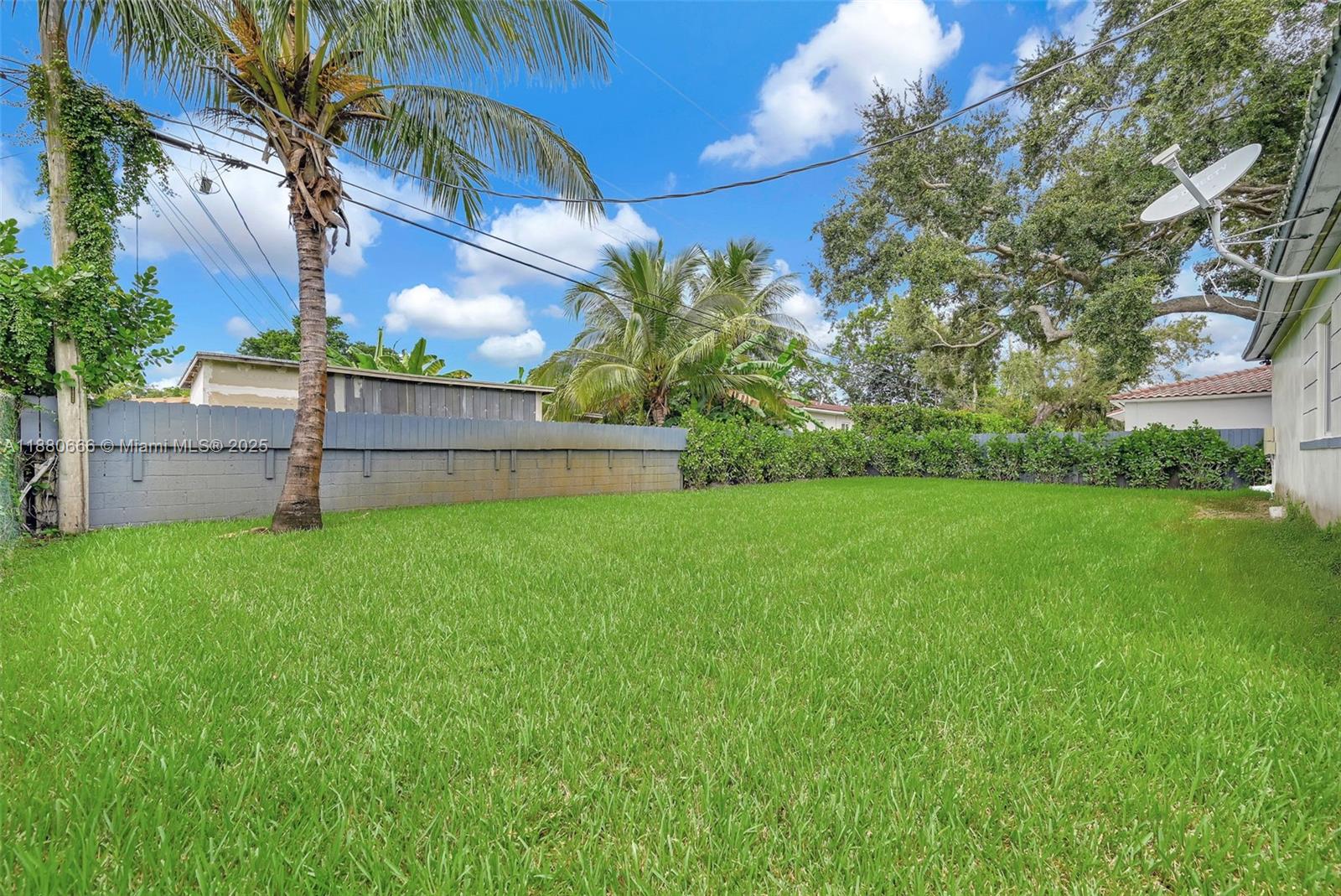 11102 NE 9th Ct, Biscayne Park FL 33161