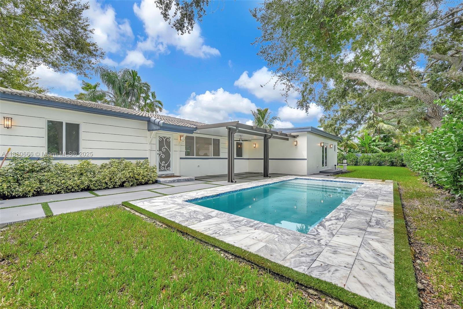 11102 NE 9th Ct, Biscayne Park FL 33161