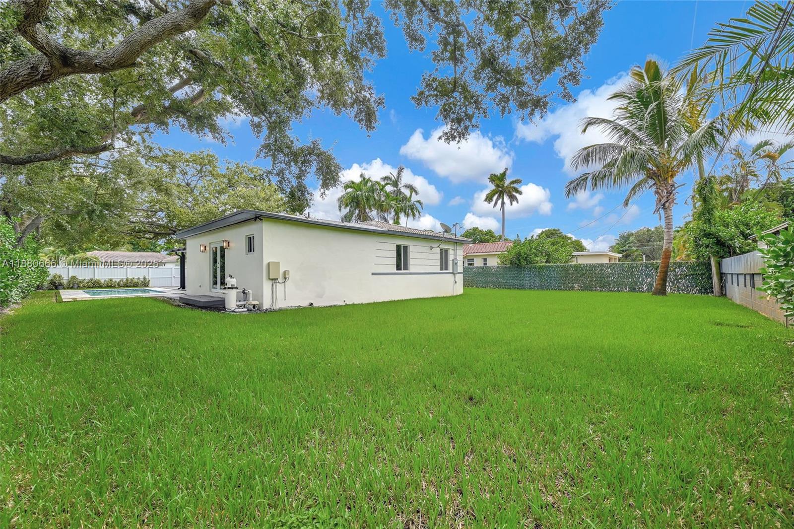 11102 NE 9th Ct, Biscayne Park FL 33161