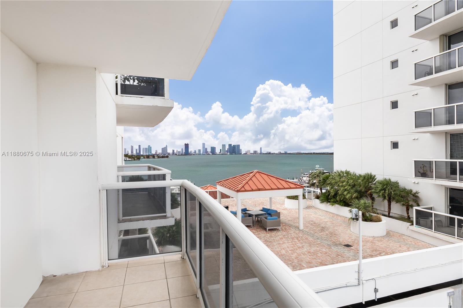 1800 Sunset Harbour Dr #815, Miami Beach FL 33139