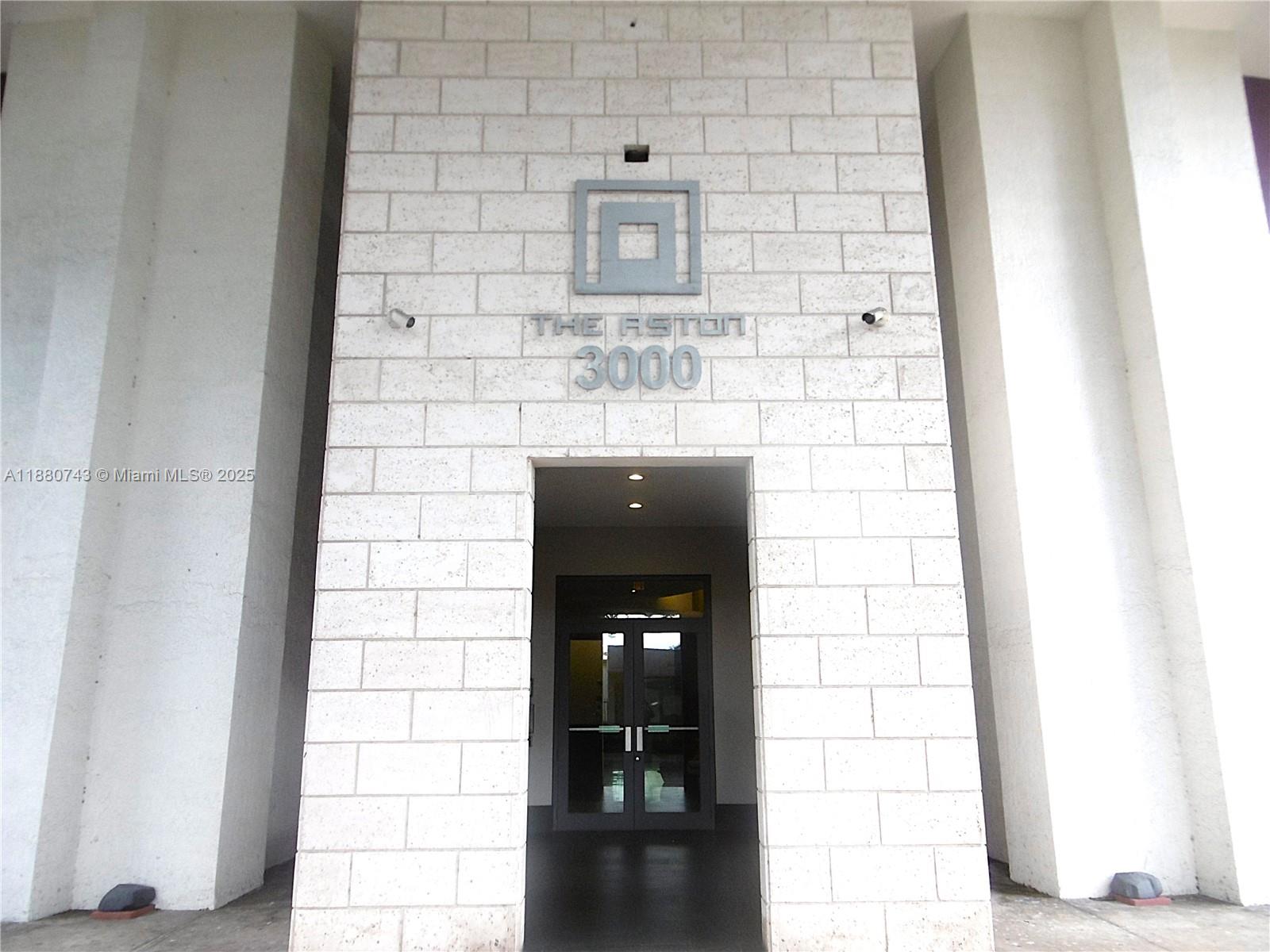 3000 Coral Way #819, Miami FL 33145
