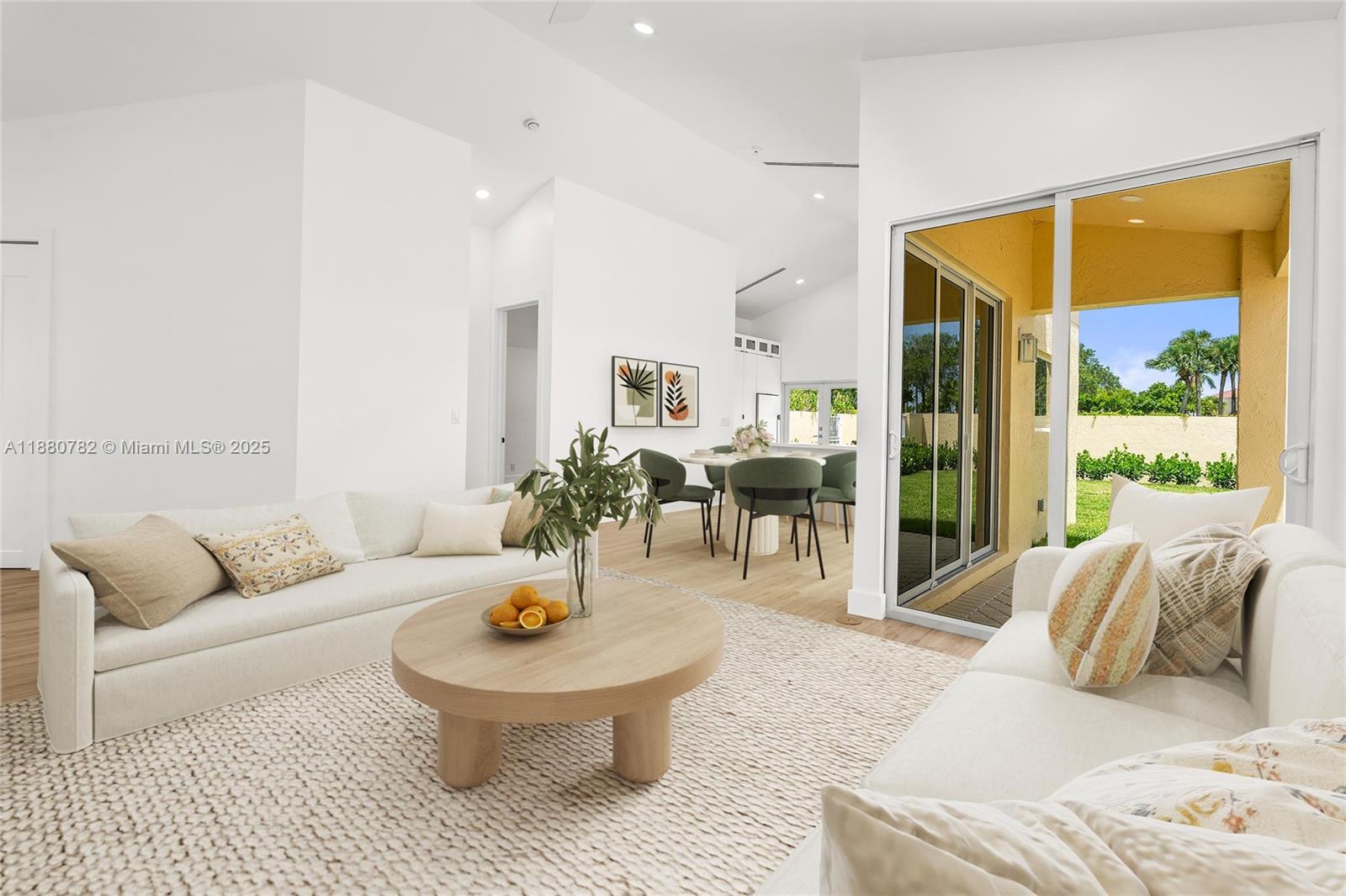 9041 Baybury Ln, West Palm Beach FL 33411