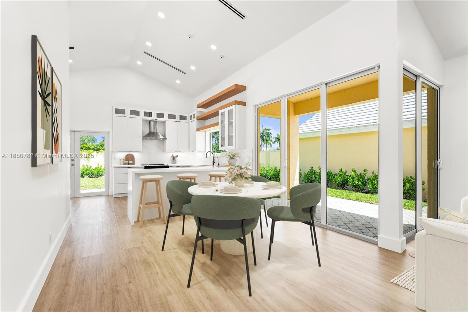 9041 Baybury Ln, West Palm Beach FL 33411