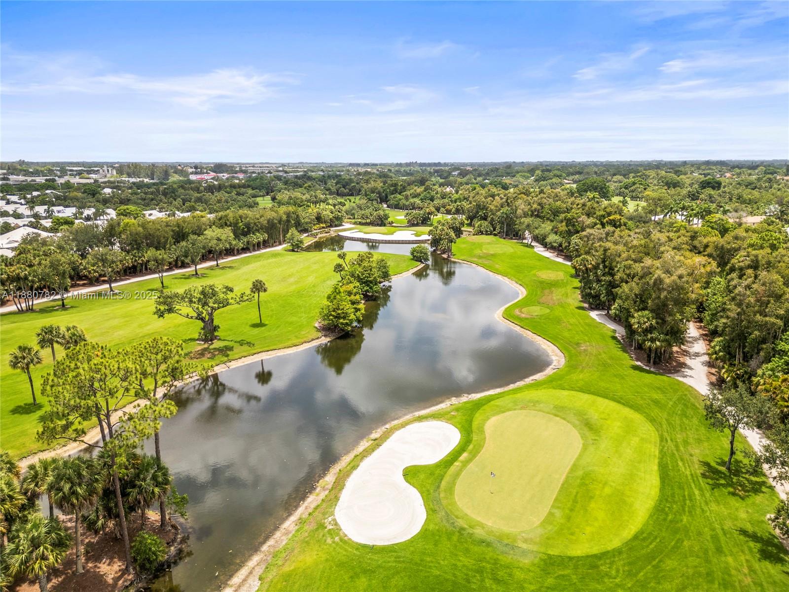 9041 Baybury Ln, West Palm Beach FL 33411