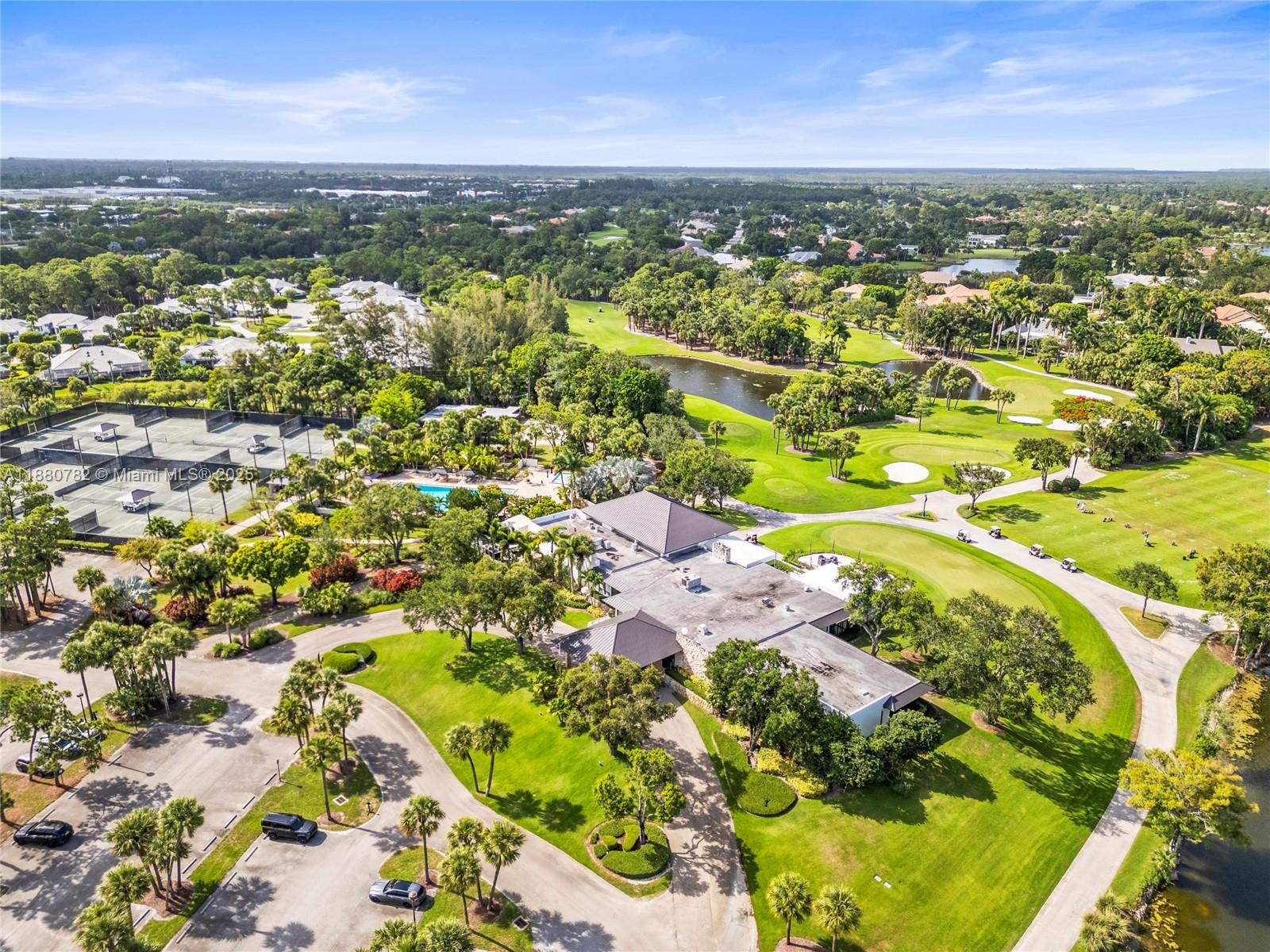 9041 Baybury Ln, West Palm Beach FL 33411