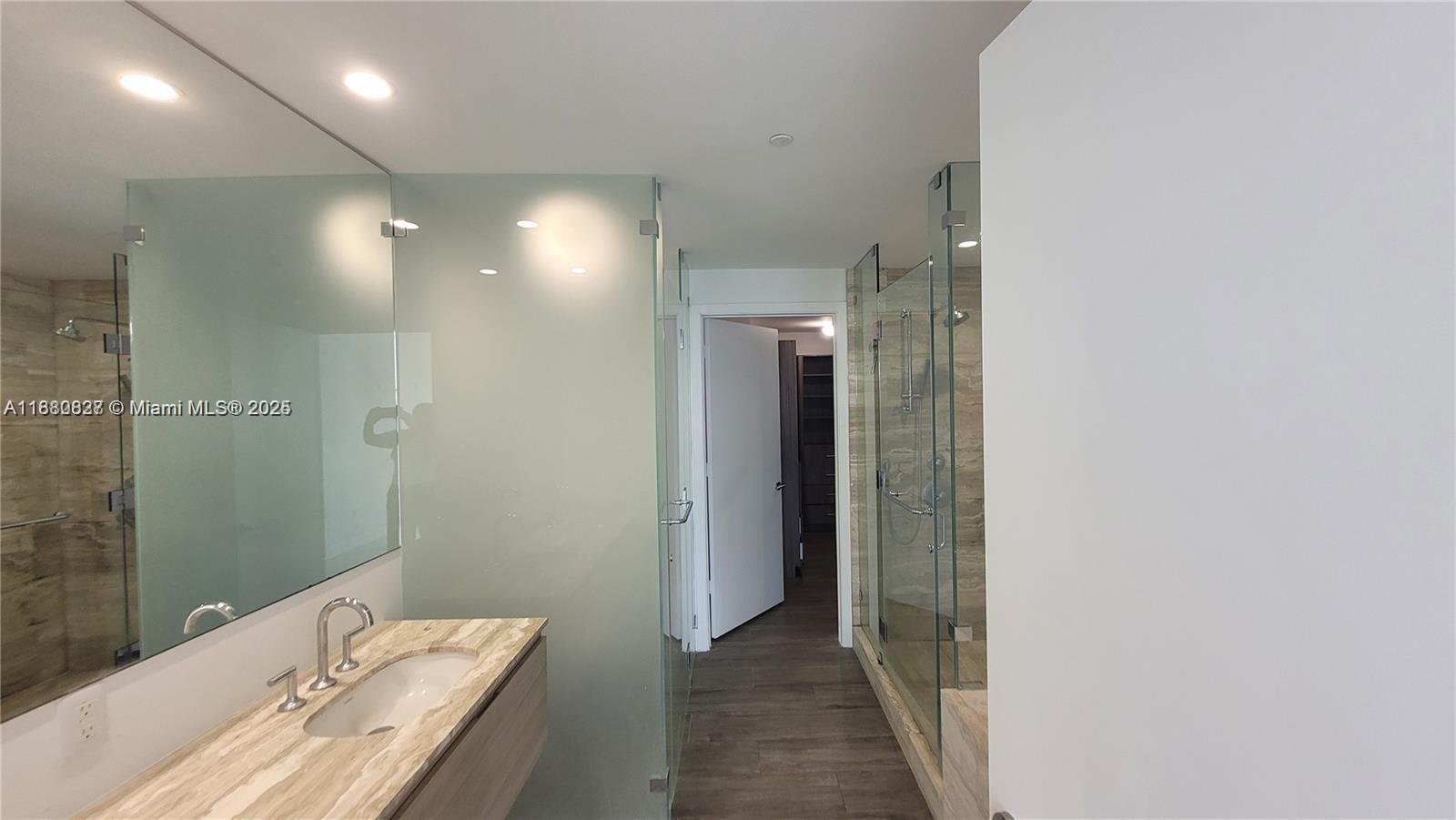 2900 NE 7th Ave #3805, Miami FL 33137