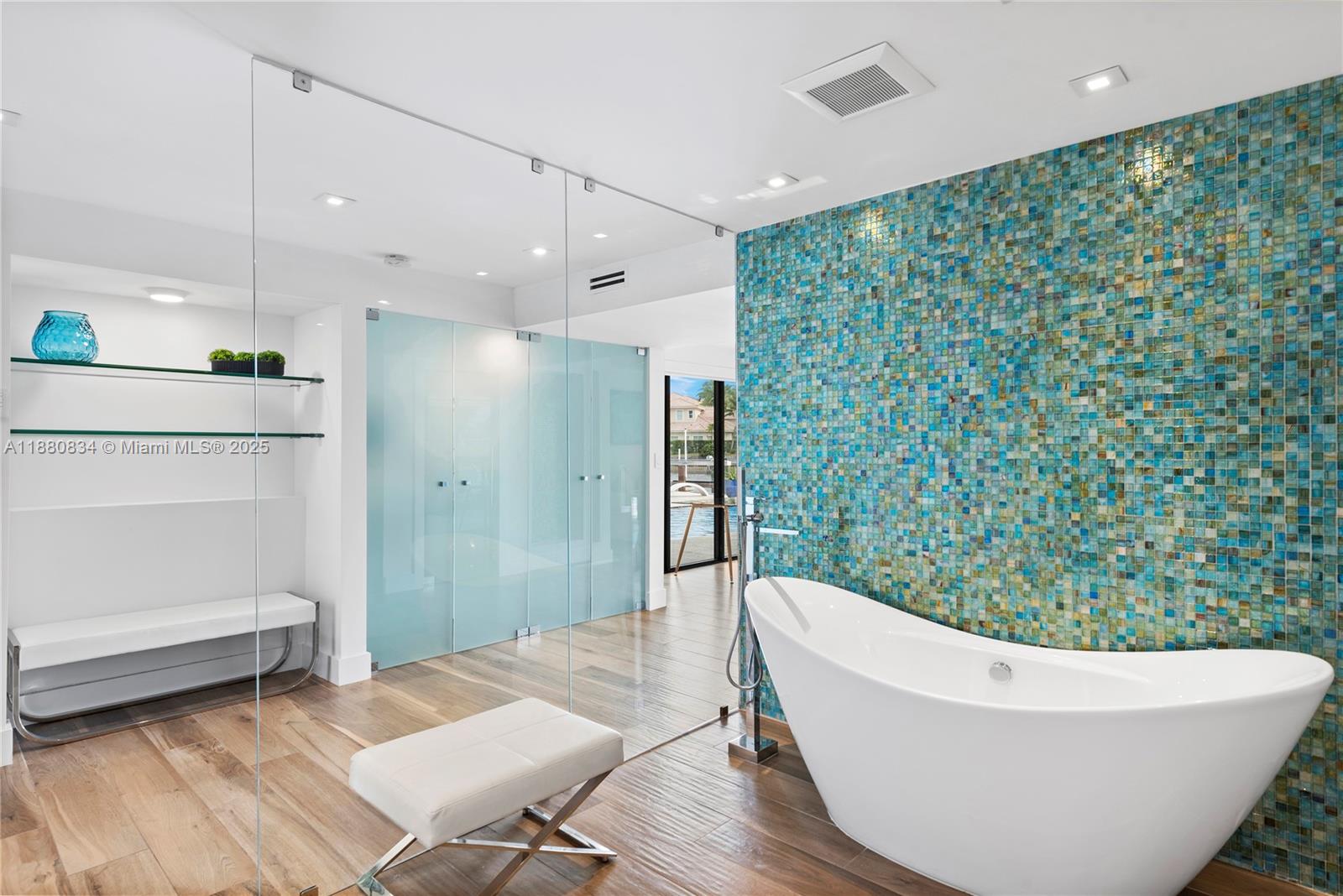 1025 Diplomat Parkway, Hollywood FL 33019