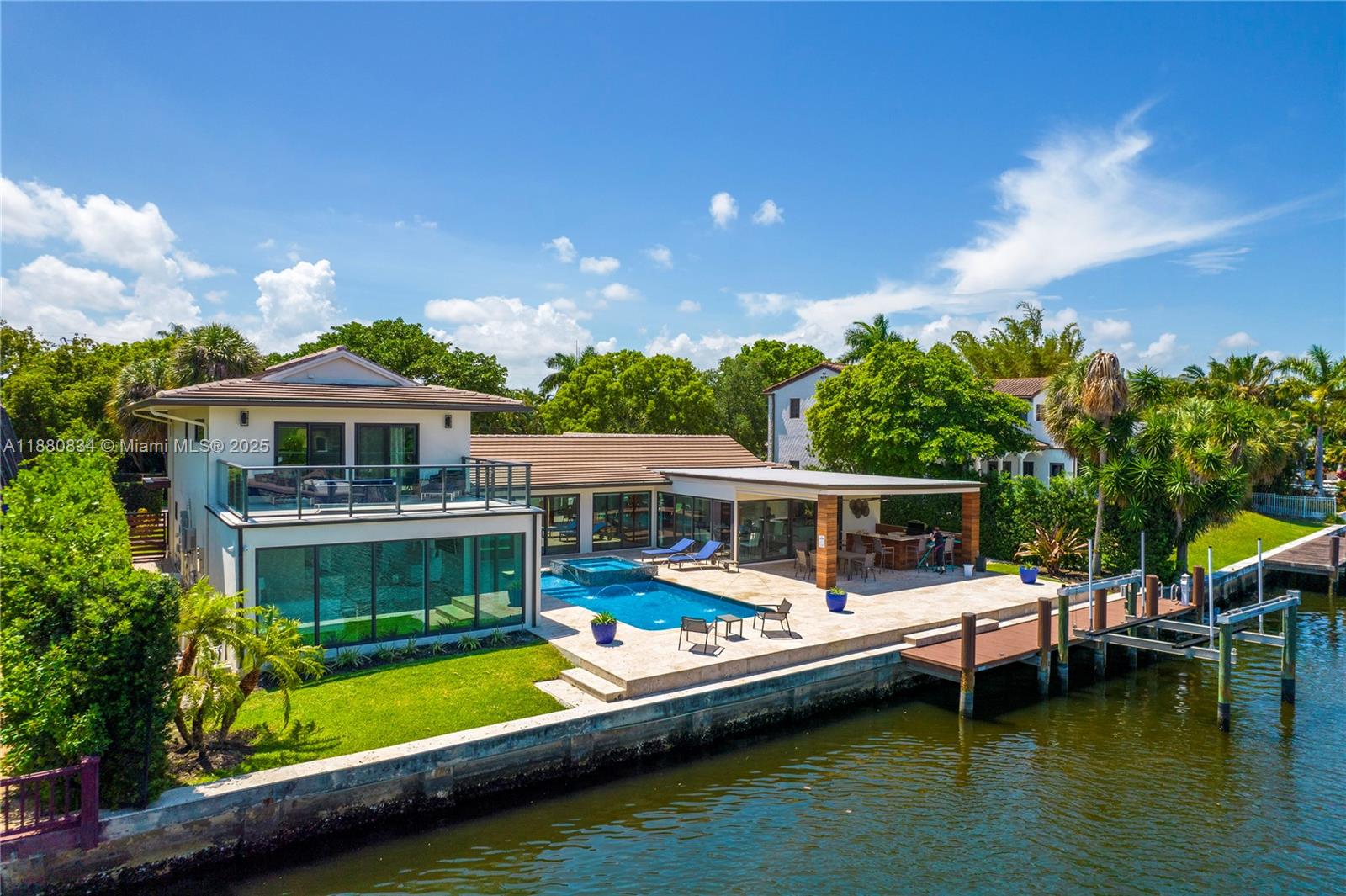 1025 Diplomat Parkway, Hollywood FL 33019